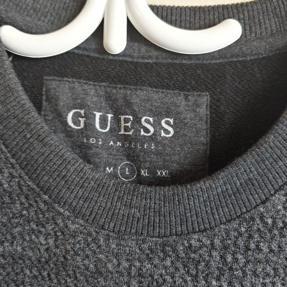 Sweater - Picture 3 of 4